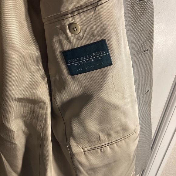 Oscar De La Renta sport coat - Picture 6 of 10